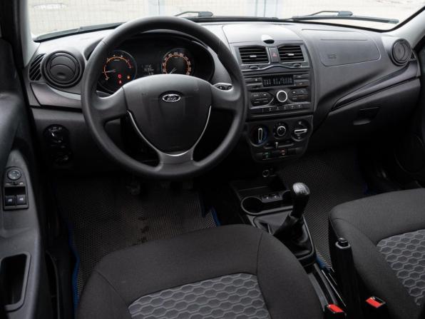 Lada (ВАЗ) Granta I Рестайлинг с пробегом 2023 года, цена 925 000 рублей, 45799 км, лифтбек, Автокод Объявления