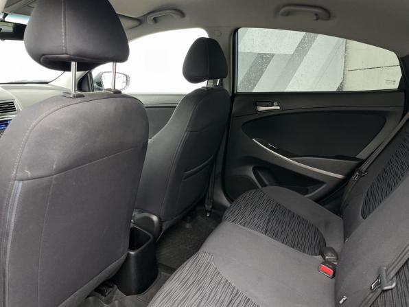Hyundai Solaris I с пробегом 2014 года, цена 818 000 рублей, 106189 км, седан, Автокод Объявления