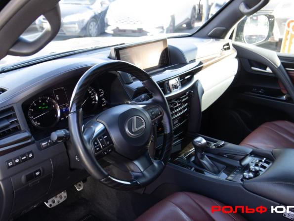 Lexus LX III Рестайлинг 2 с пробегом 2018 года, цена 9 488 000 рублей, 64983 км, внедорожник, Автокод Объявления