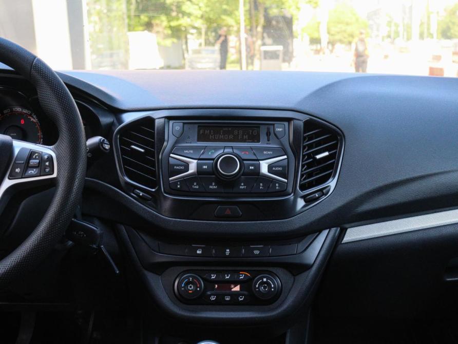 Lada (ВАЗ) Vesta I Москва  - изображение 11