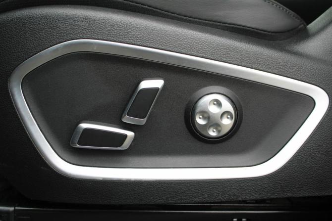 Geely Tugella I Рестайлинг с пробегом 2024 года, цена 2 950 000 рублей, 50000 км, внедорожник, Автокод Объявления