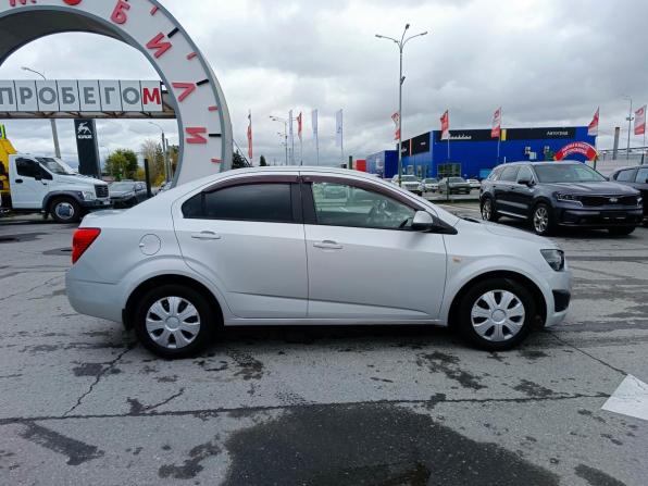 Chevrolet Aveo II с пробегом 2013 года, цена 619 995 рублей, 166600 км, седан, Автокод Объявления