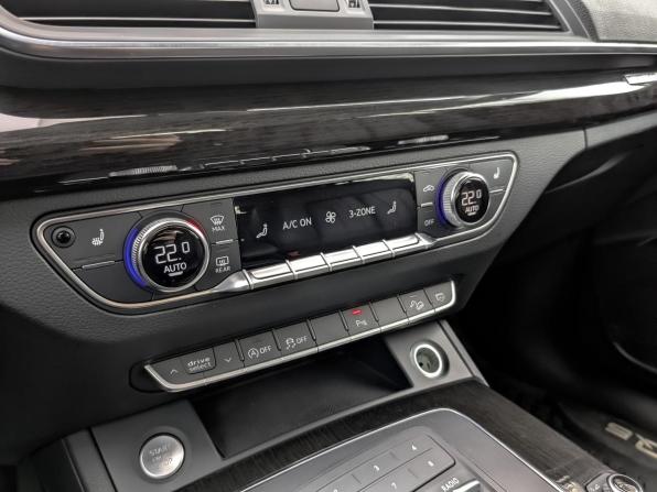 Audi Q5 II (FY) с пробегом 2019 года, цена 3 950 000 рублей, 51800 км, внедорожник, Автокод Объявления