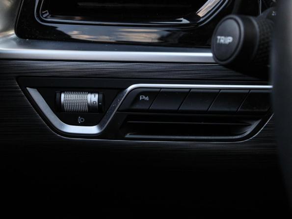 Geely Tugella I Рестайлинг с пробегом 2023 года, цена 2 900 000 рублей, 35912 км, внедорожник, Автокод Объявления