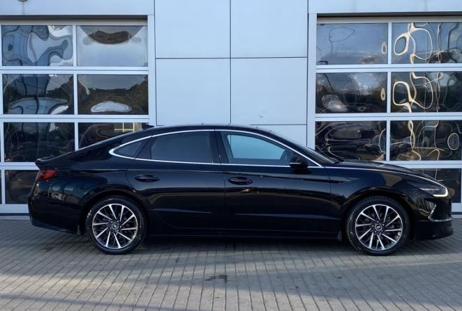 Hyundai Sonata VIII (DN8) с пробегом 2021 года, цена 2 620 000 рублей, 77252 км, седан, Автокод Объявления