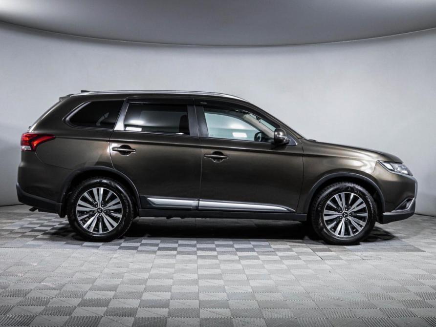Mitsubishi Outlander III Рестайлинг 3 Москва  - изображение 4