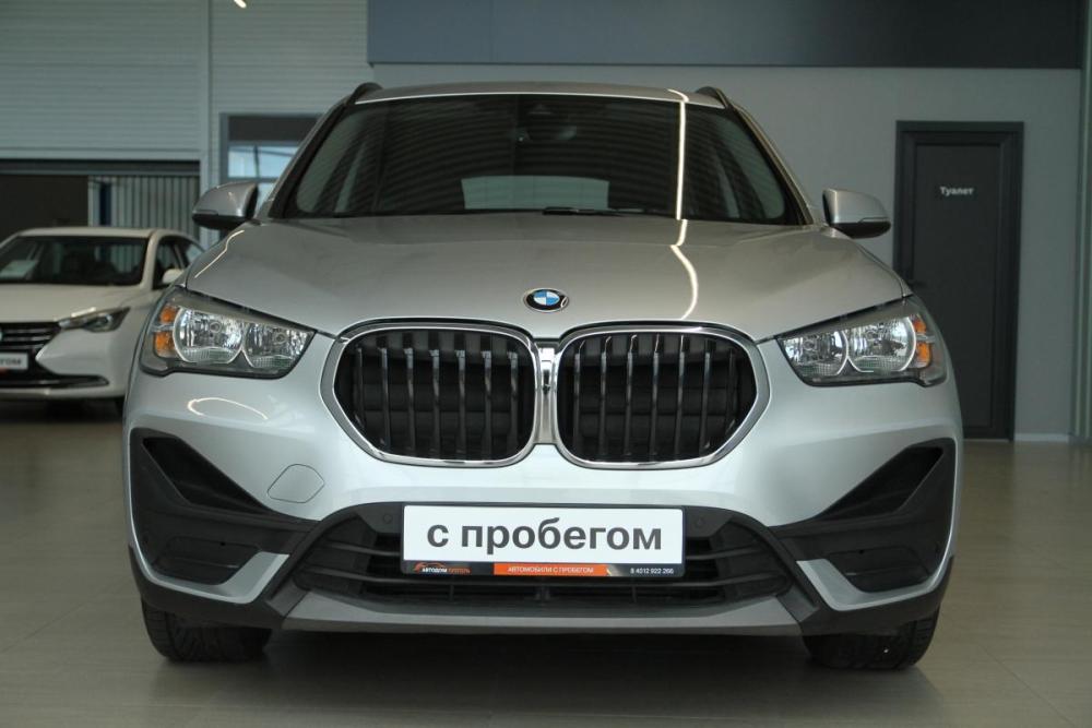 BMW X1 II (F48) Рестайлинг Калининград  - изображение 8