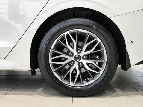 Kia K5 III с пробегом 2021 года, цена 1 850 000 рублей, 169315 км, седан, Автокод Объявления