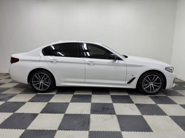 BMW 5 серии VII (G30/G31/G38) Рестайлинг с пробегом 2022 года, цена 4 660 000 рублей, 42632 км, седан, Автокод Объявления