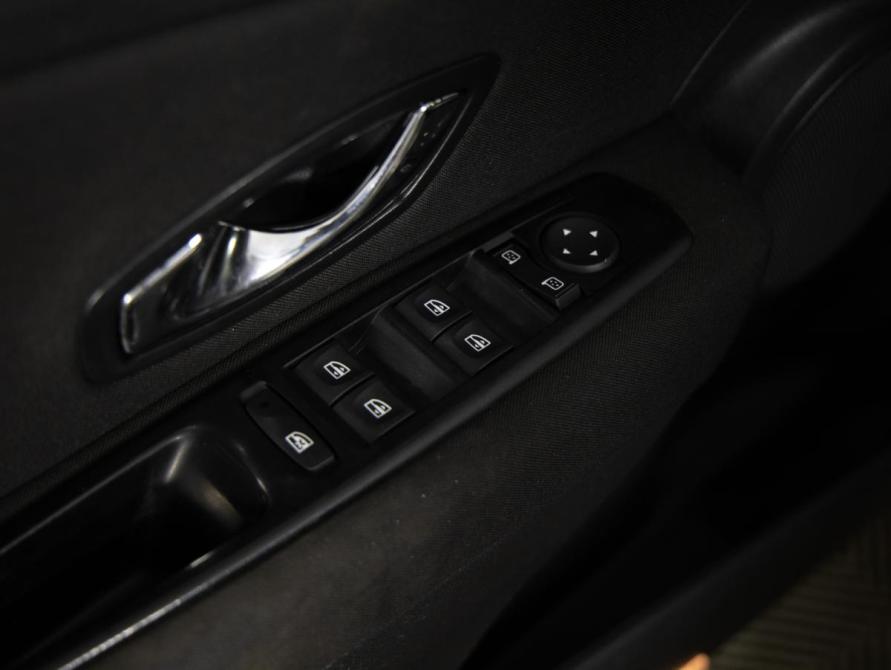 Renault Fluence I Санкт-Петербург  - изображение 17
