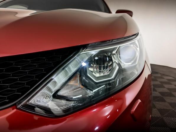 Nissan Qashqai II с пробегом 2017 года, цена 1 835 000 рублей, 76200 км, внедорожник, Автокод Объявления