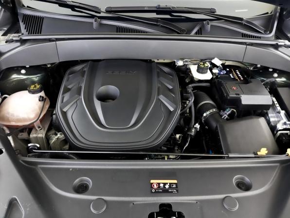 Geely Atlas II с пробегом 2024 года, цена 2 950 000 рублей, 40490 км, внедорожник, Автокод Объявления