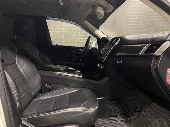 Mercedes-Benz GL-Класс II (X166) с пробегом 2015 года, цена 2 830 000 рублей, 324595 км, внедорожник, Автокод Объявления