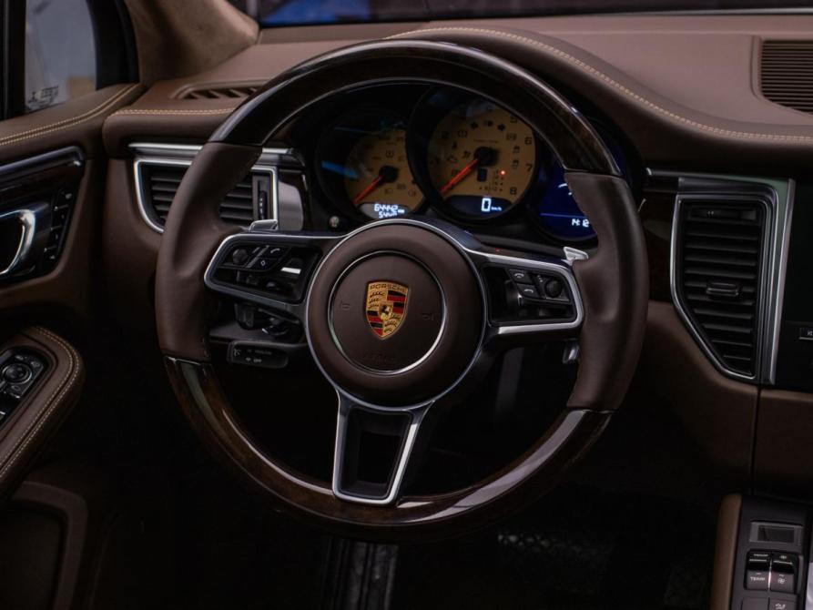 Porsche Macan I Москва  - изображение 15