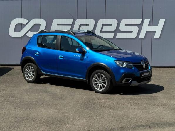Renault Sandero II Рестайлинг с пробегом 2018 года, цена 1 199 000 рублей, 92581 км, хэтчбек, Автокод Объявления