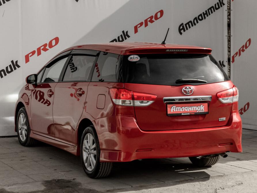 Toyota Wish II Екатеринбург  - изображение 5