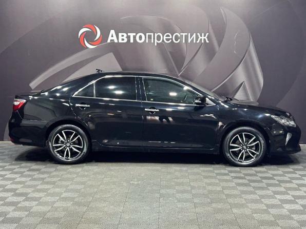 Toyota Camry VII (XV50) Рестайлинг 2 с пробегом 2017 года, цена 2 190 000 рублей, 115021 км, седан, Автокод Объявления