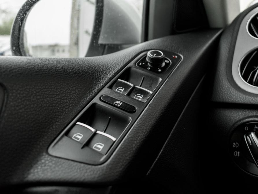 Volkswagen Tiguan I Рестайлинг Екатеринбург  - изображение 22