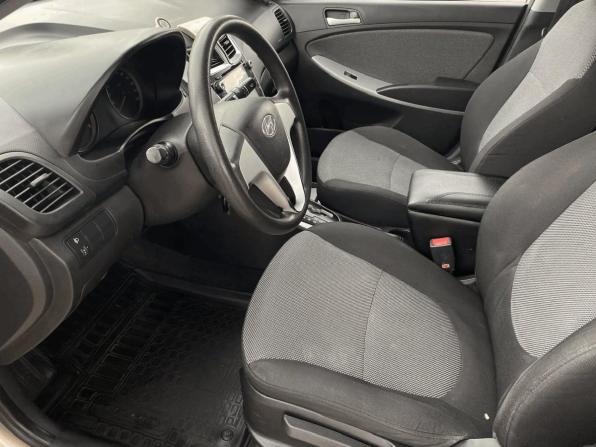 Hyundai Solaris I с пробегом 2011 года, цена 599 000 рублей, 200694 км, седан, Автокод Объявления