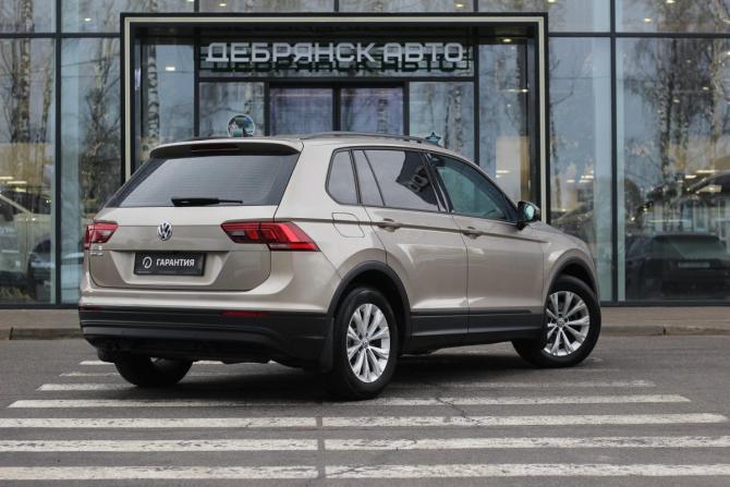 Volkswagen Tiguan II с пробегом 2019 года, цена 2 380 000 рублей, 132223 км, внедорожник, Автокод Объявления
