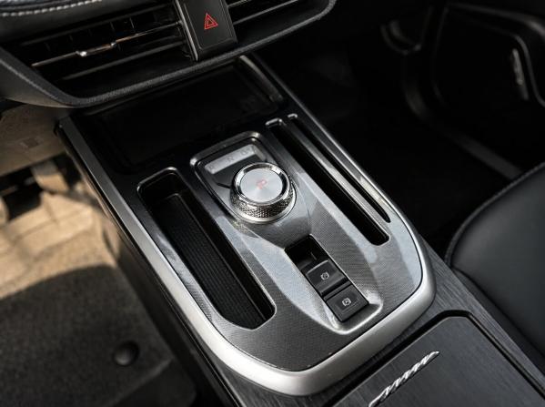 Haval Jolion I с пробегом 2022 года, цена 1 929 000 рублей, 18455 км, внедорожник, Автокод Объявления