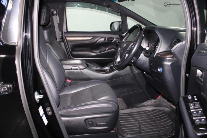 Toyota Alphard III Рестайлинг с пробегом 2021 года, цена 5 500 000 рублей, 105211 км, минивэн, Автокод Объявления