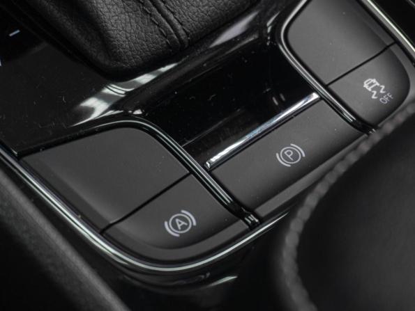 Skoda Karoq I с пробегом 2021 года, цена 2 149 000 рублей, 85242 км, внедорожник, Автокод Объявления