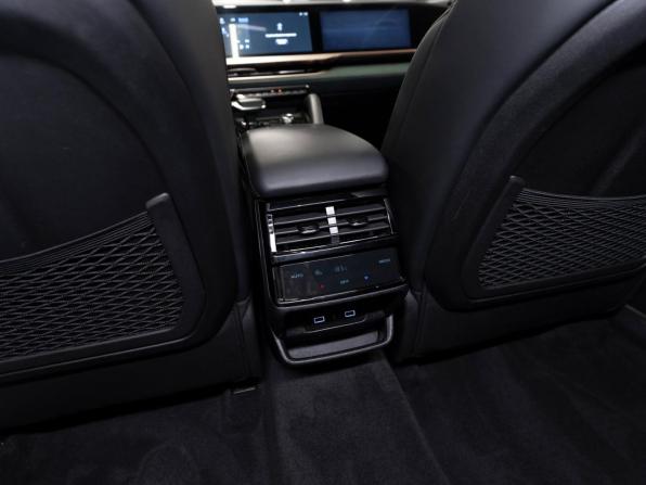 Geely Monjaro I с пробегом 2023 года, цена 3 270 000 рублей, 47443 км, внедорожник, Автокод Объявления