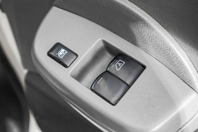 Nissan NV200 с пробегом 2014 года, цена 849 000 рублей, 340000 км, минивэн, Автокод Объявления
