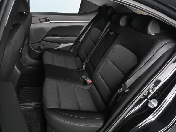 Hyundai Elantra VI (AD) с пробегом 2016 года, цена 1 399 000 рублей, 96075 км, седан, Автокод Объявления