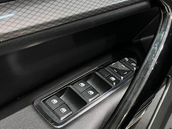Lada (ВАЗ) Vesta I Рестайлинг (NG) с пробегом 2024 года, цена 1 380 000 рублей, 24284 км, седан, Автокод Объявления