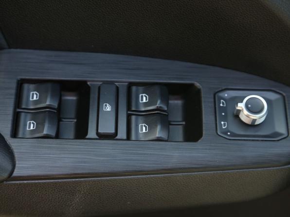 Haval Jolion I с пробегом 2021 года, цена 1 389 000 рублей, 117700 км, внедорожник, Автокод Объявления