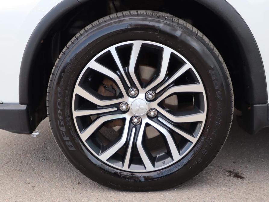 Mitsubishi Outlander III Рестайлинг 2 Санкт-Петербург  - изображение 22