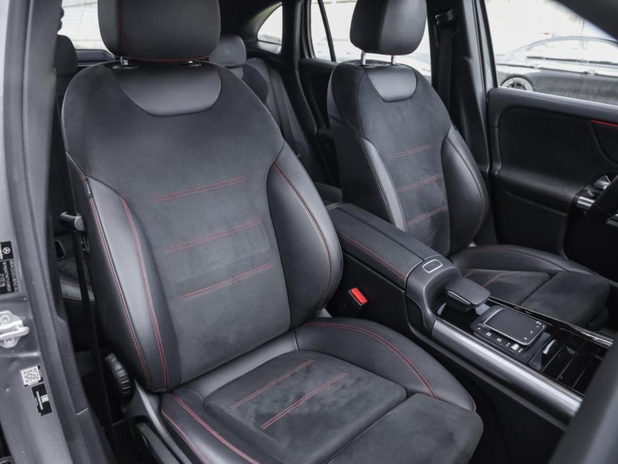 Mercedes-Benz GLA II (H247) Санкт-Петербург  - изображение 30