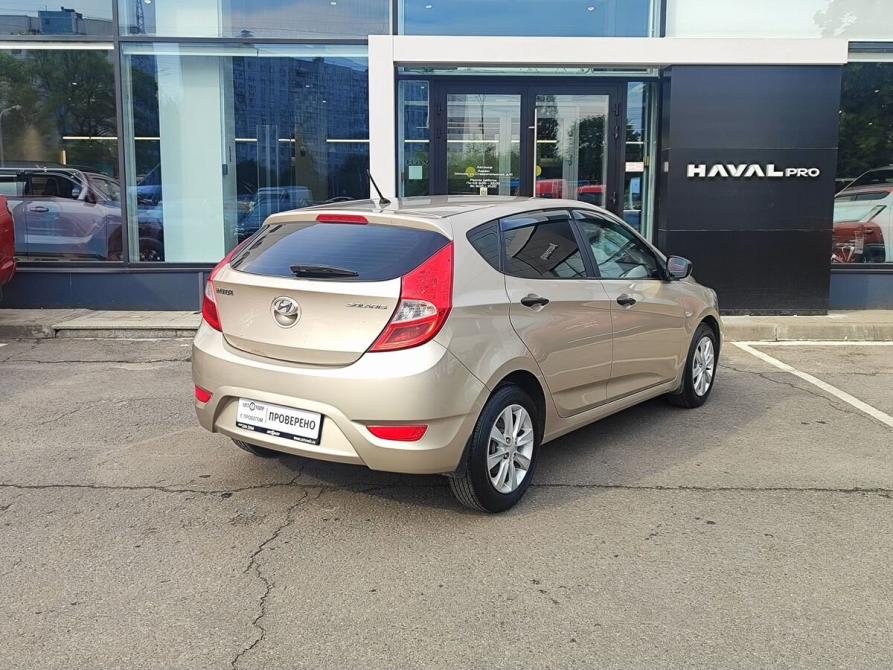 Hyundai Solaris I Москва  - изображение 5
