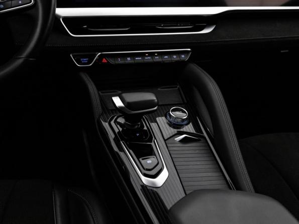Geely Monjaro I с пробегом 2024 года, цена 3 399 000 рублей, 48761 км, внедорожник, Автокод Объявления