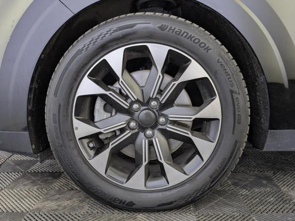 Kia Carnival IV с пробегом 2021 года, цена 3 430 000 рублей, 59000 км, минивэн, Автокод Объявления