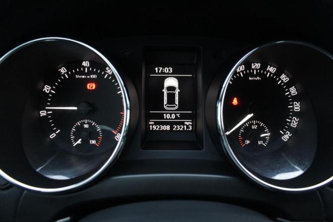 Skoda Yeti I Рестайлинг с пробегом 2016 года, цена 1 050 000 рублей, 192288 км, внедорожник, Автокод Объявления