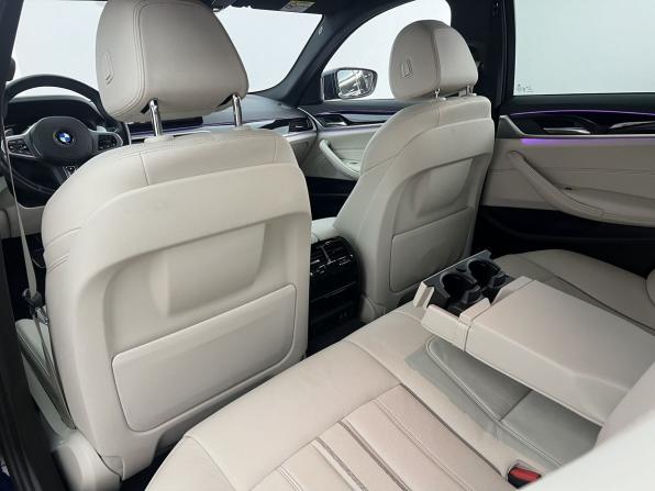 BMW 5 серии VII (G30/G31/G38) Рестайлинг с пробегом 2021 года, цена 5 390 000 рублей, 49826 км, седан, Автокод Объявления