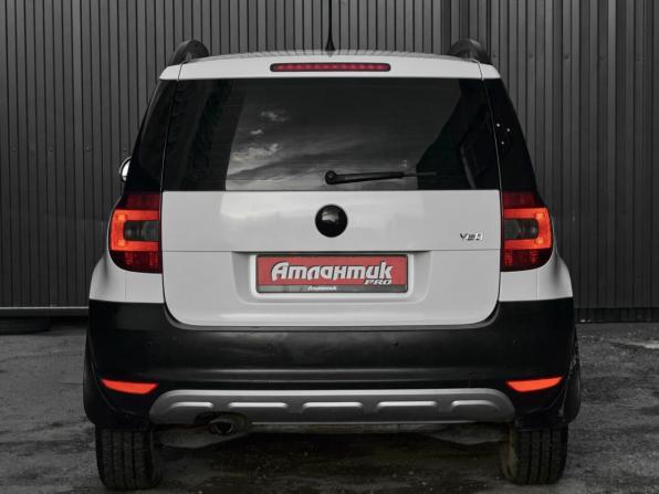 Skoda Yeti I с пробегом 2013 года, цена 800 000 рублей, 192246 км, внедорожник, Автокод Объявления