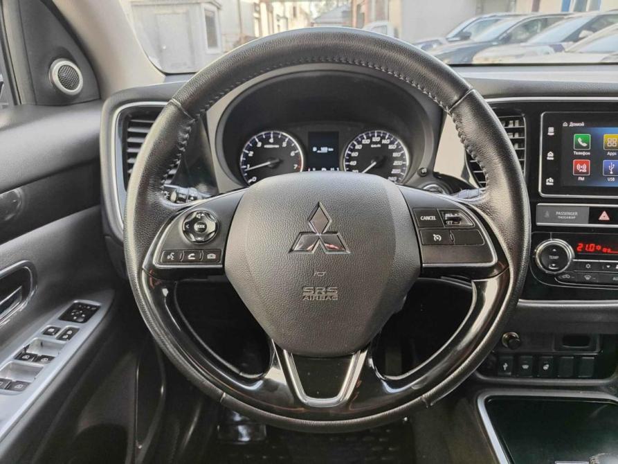 Mitsubishi Outlander III Рестайлинг 3 Санкт-Петербург  - изображение 18