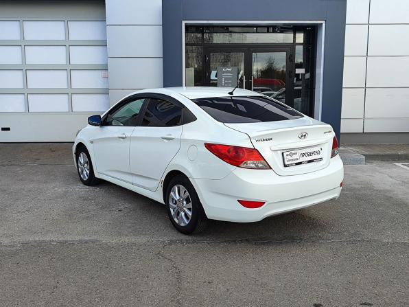 Hyundai Solaris I с пробегом 2012 года, цена 529 000 рублей, 329212 км, седан, Автокод Объявления