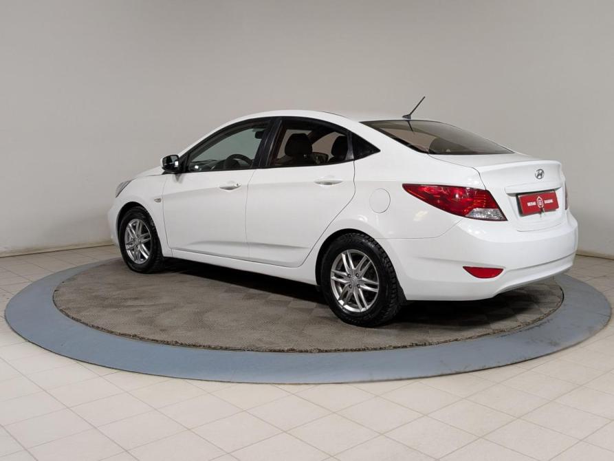 Hyundai Solaris I Екатеринбург  - изображение 6