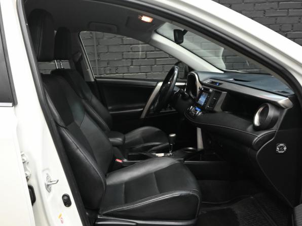Toyota RAV4 IV (XA40) с пробегом 2014 года, цена 1 875 000 рублей, 235705 км, внедорожник, Автокод Объявления