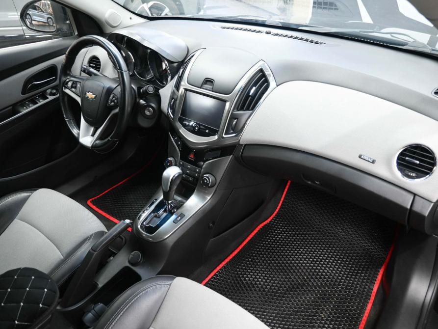 Chevrolet Cruze I Рестайлинг Ростов-на-Дону  - изображение 7