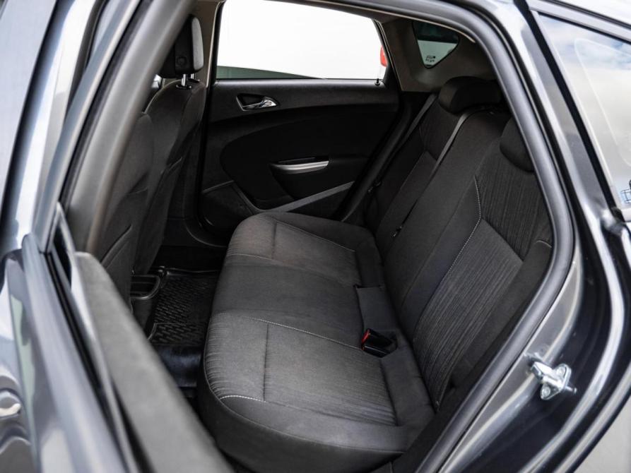 Opel Astra J Краснодар  - изображение 9