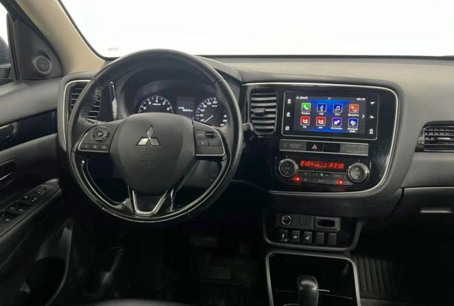 Mitsubishi Outlander III Рестайлинг 3 с пробегом 2019 года, цена 1 990 000 рублей, 117304 км, внедорожник, Автокод Объявления