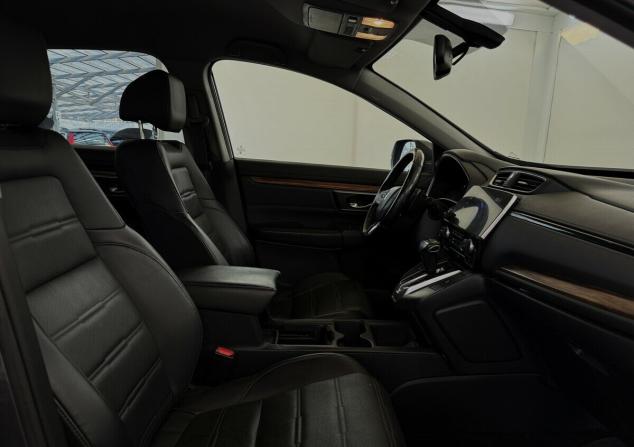 Honda CR-V V с пробегом 2017 года, цена 2 290 000 рублей, 258343 км, внедорожник, Автокод Объявления