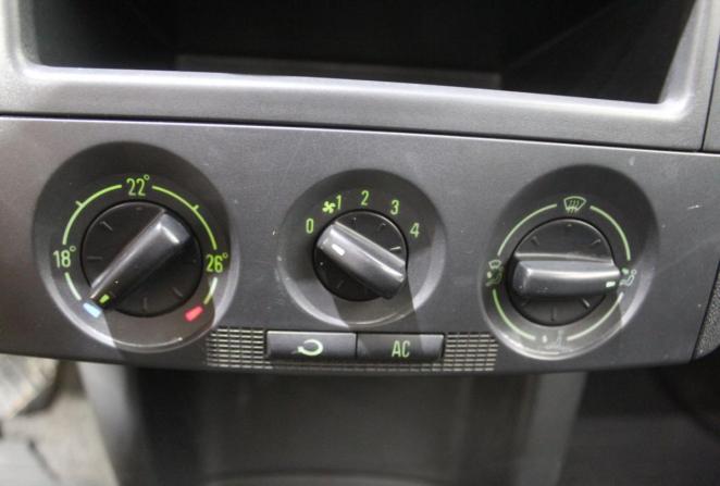 Skoda Fabia I Рестайлинг с пробегом 2006 года, цена 350 000 рублей, 197905 км, седан, Автокод Объявления