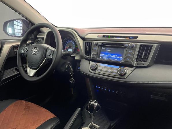 Toyota RAV4 IV (XA40) с пробегом 2014 года, цена 1 622 000 рублей, 278616 км, внедорожник, Автокод Объявления